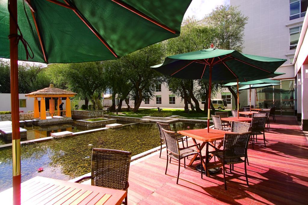 Jardin Secret Hotel Lhasa Exterior photo